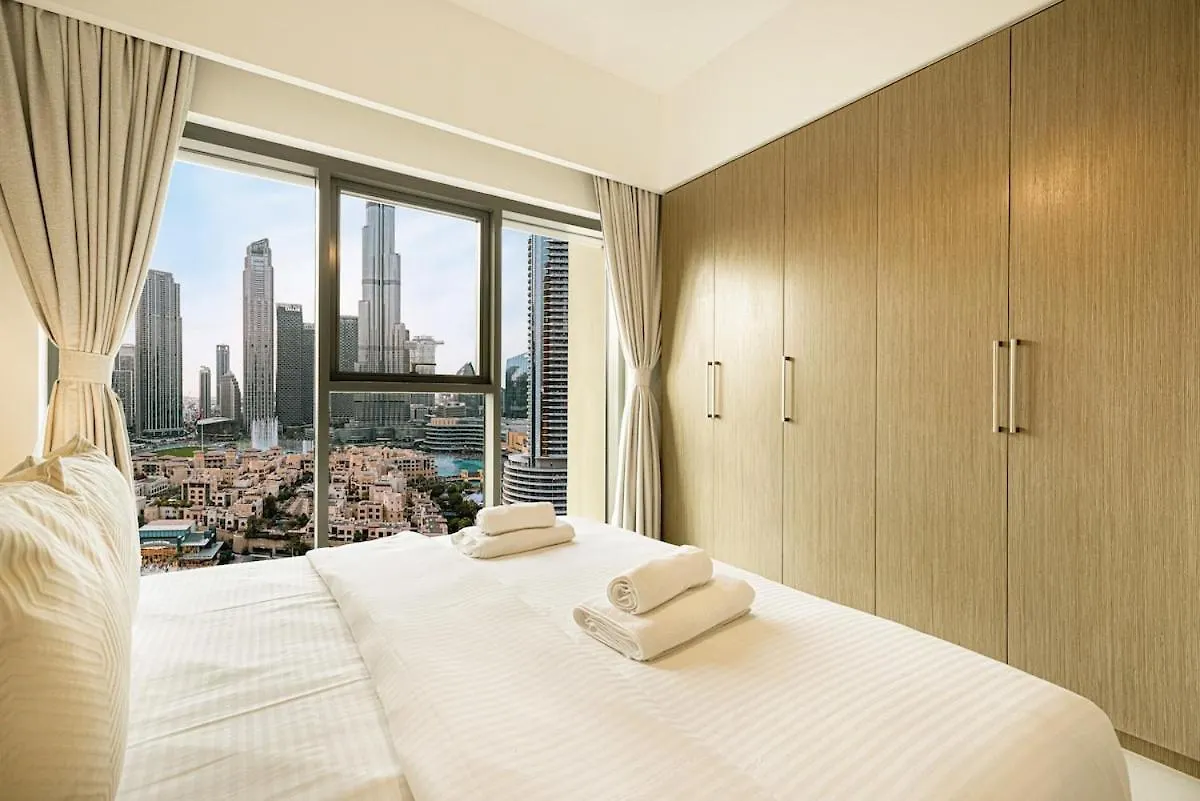 Fabulous 2Br Apartment With Burj Khalifa And Fountain Views - 5-Min Walk To Dubai Mall And Souk Al Bahar