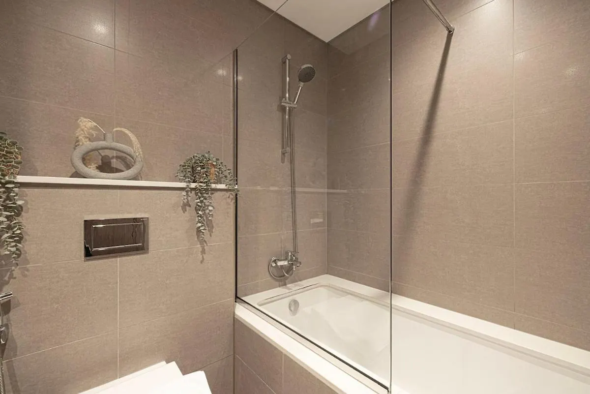Fabulous 2Br Apartment With Burj Khalifa And Fountain Views - 5-Min Walk To Dubai Mall And Souk Al Bahar 0*,
